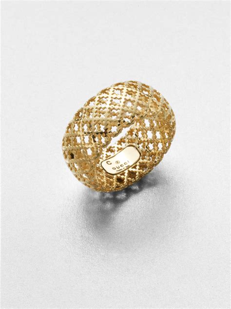 Lyst - Gucci Diamantissima 18k Yellow Gold Band Ring in Metallic