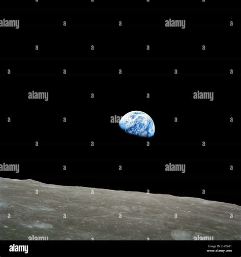 Nasa Earthrise Wallpaper