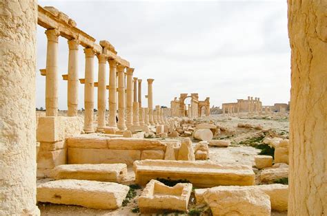 Palmyra Ruins - Syria stock image. Image of desert, structure - 100313987