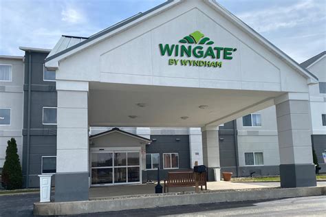 Wingate by Wyndham Uniontown | Uniontown, PA Hotels