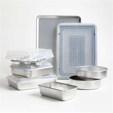 Nordic Ware Naturals 13-Piece Bakeware Set + Reviews | Crate & Barrel