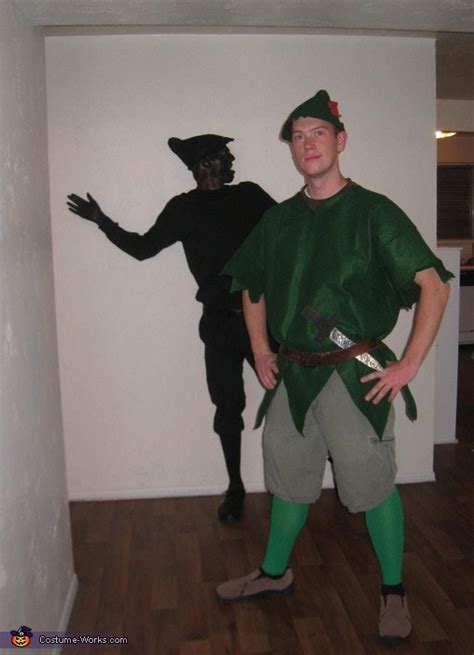 Peter Pan's Shadow Halloween Costume - Photo 2/7