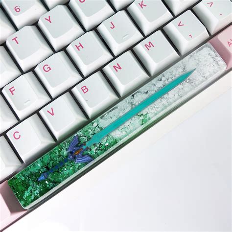 Master Sword spacebar keycap custom, artisan spacebar, artisan keycaps - DyKeycap Artisan