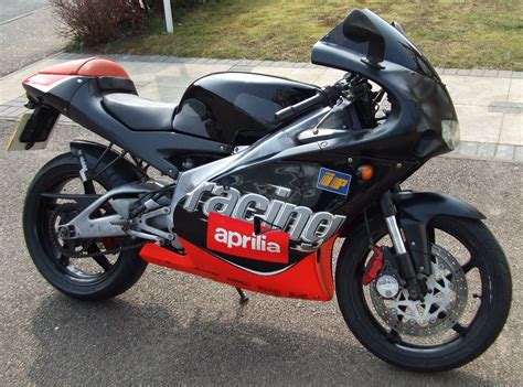 APRILIA RS 125 (1999-2000) Specs, Performance & Photos - autoevolution