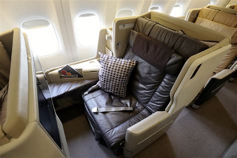 Review: Singapore Airlines 777-200ER Business Class - Mainly Miles