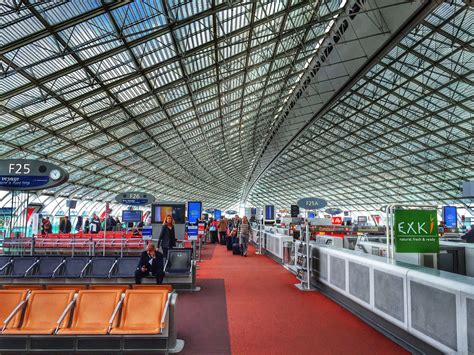 Charles de Gaulle Airport terminal 2F Paris France [2048 x 1536] | Paris, Charles de gaulle ...