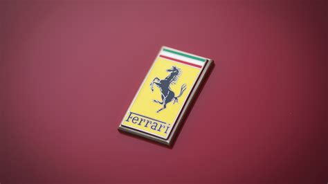 Ferrari Logo 4K Wallpaper | HD Car Wallpapers | ID #8001