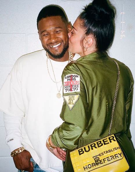 Usher Spotted Kissing Rumored Girlfriend Jennifer Goicoechea Backstage ...