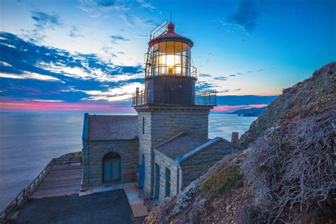 The best and brightest: the most beautiful and iconic lighthouses in ...