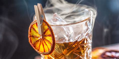 16 Cocktail Garnish Ideas That Are Fun + Easy - The Mixer