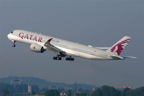 Qatar Airways says A350 defects may pose risk of fuel tank fires ...