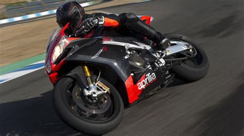 Aprilia RSV4 Wallpapers - Wallpaper Cave