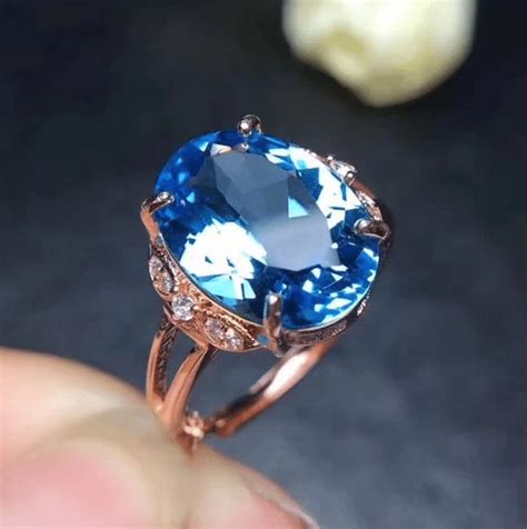 Blue Topaz: Spiritual Meaning, Healing Properties and Powers