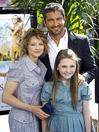 Nim's Island | Cast members Jodie Foster (L), Abigail Bresli… | Flickr