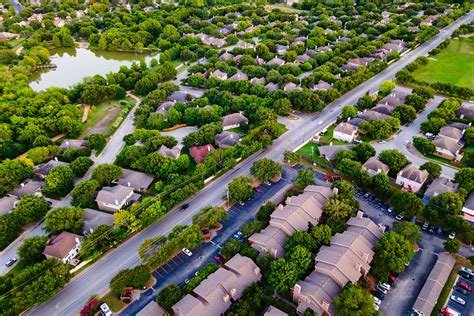 Understanding the Differences Between Sprawl & Greenfield Development