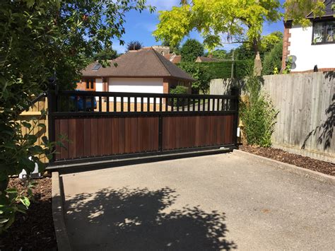 Sliding Gate Installation - RS Engineering