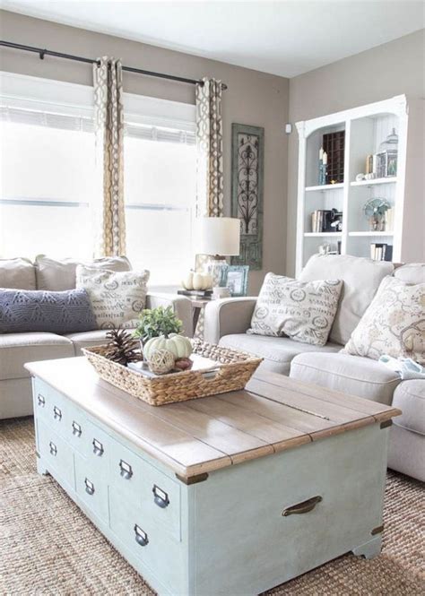 77+ Comfy Coastal Living Room Decorating Ideas | Farm house living room ...