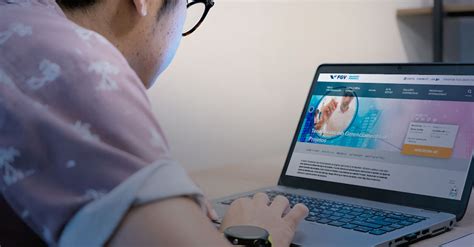 FGV offers free online courses to in-person specialized course students | Portal FGV