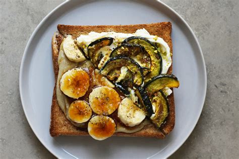 winter toast toppings - Cardamom and Tea