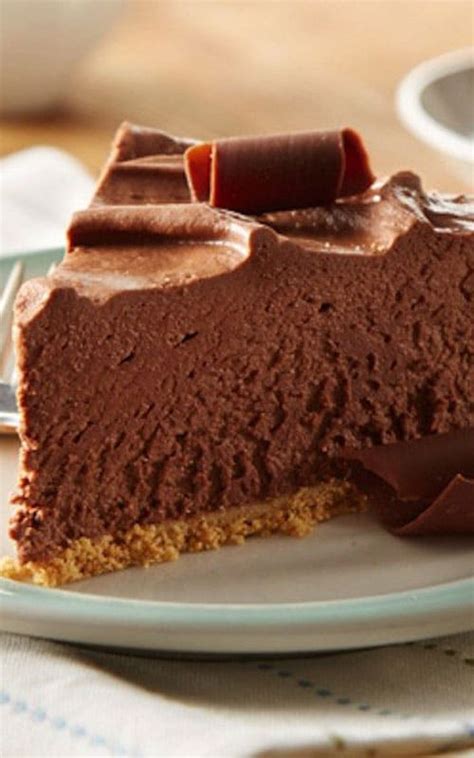 Delicious easy no-bake chocolate cheesecake that takes only 8 minutes ...