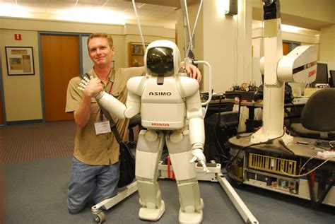 Even as It Retires, ASIMO Still Manages to Impress - IEEE Spectrum