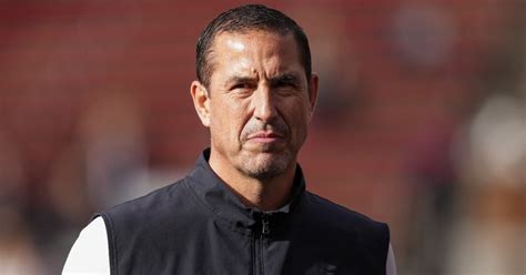 WATCH: Newly hired Wisconsin head football coach Luke Fickell lands in ...