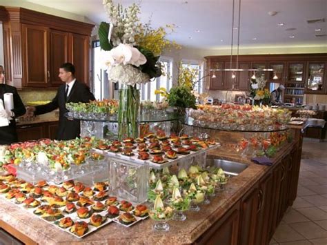 haute+cuisine+buffet+food+presentation | buffet table with glass blocks | Buffet food display ...