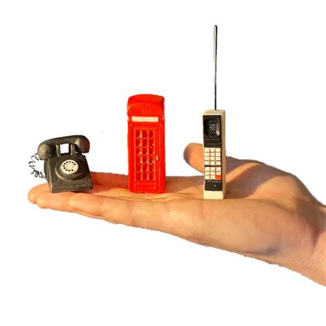 Miniature Design Classics – Iconic Phone Collection | PDE Collection