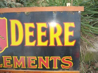 OLD VINTAGE JOHN DEERE TRACTOR FARM SIGN BLUE RED | #23656319