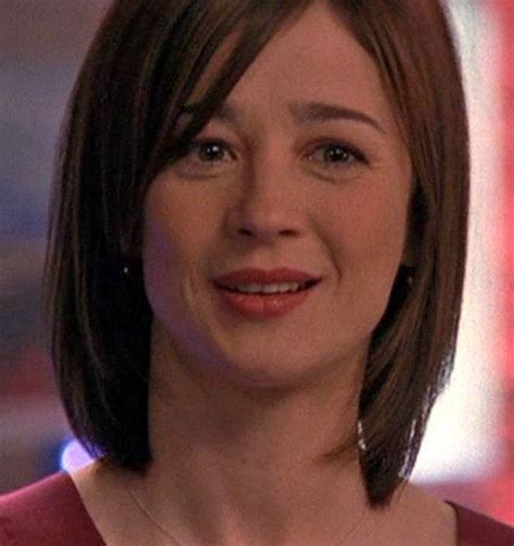 Moira Kelly (Karen Roe) | Moira kelly, One tree hill, Hairstyle