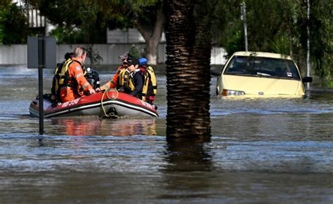 Australia Floods Swallow Cars, Houses Submerged, Melbourne Faces Emergency