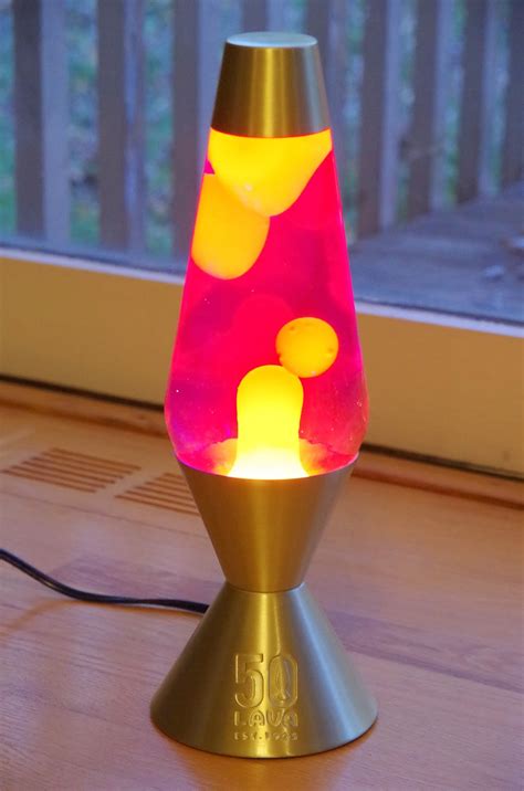 Mix and Chic: Product review- The original Lava Lamp!