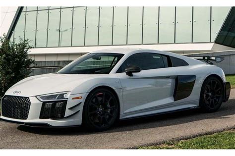 Este é o Audi R8 mais radical de sempre, mas não o pode comprar - Actualidade - Aquela Máquina