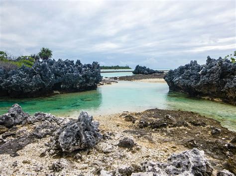 Tuamotu Islands - French Polynesia - Around Guides