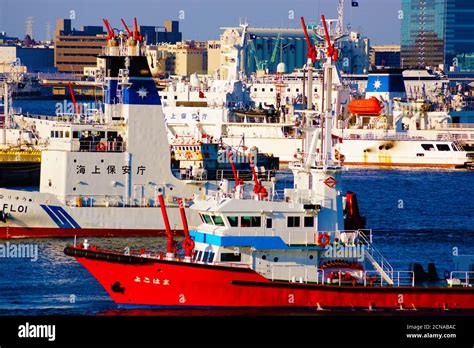 Japan Coast Guard ship Stock Photo - Alamy