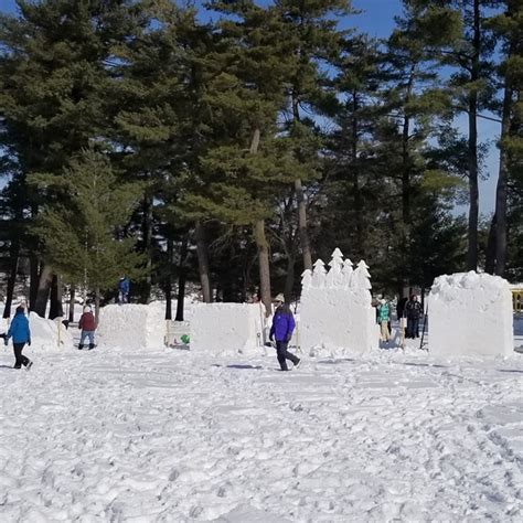 Gravenhurst Winter Carnival - The Great Canadian Wilderness