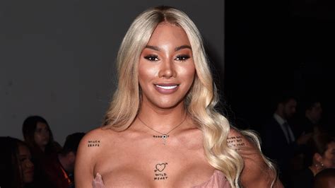 Munroe Bergdorf Explained the Significance of Her “Protect Trans Kids” Tattoo | Teen Vogue