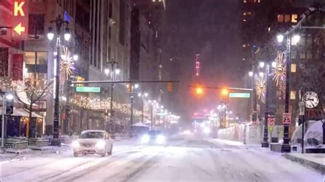 02-08-2021 Detroit, MI - Evening Heavy Snow - YouTube