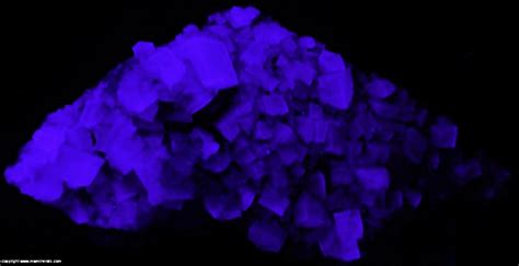 Fluorescent Minerals Gallery M&W Minerals