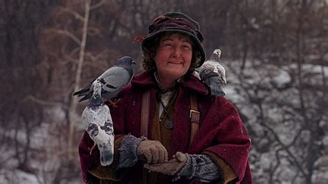 This Is What the Pigeon Lady From "Home Alone 2" Looks Like Now