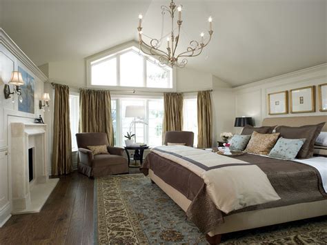 Contemporary traditional bedroom ideas - Hawk Haven