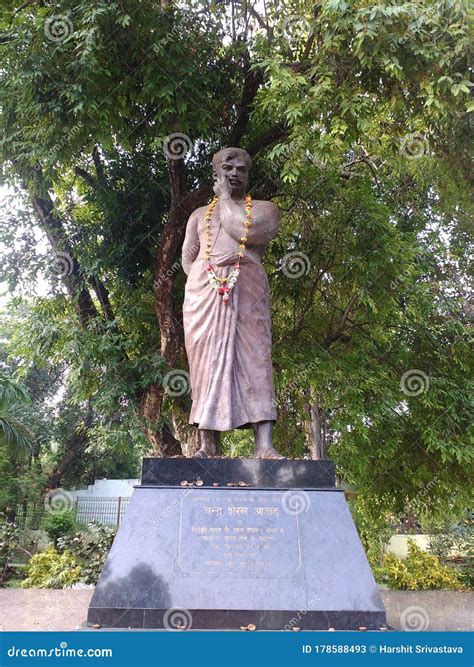 Statue of a Freedom Fighter- Chandrashekhar Azad. Struggle of Independence in India Editorial ...