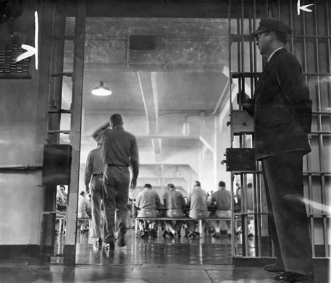 Life for the Prisoners of Alcatraz in Photos - History Collection