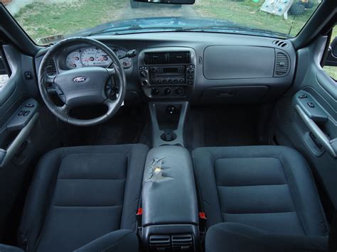 2001 Ford Explorer Sport - Interior Pictures - CarGurus