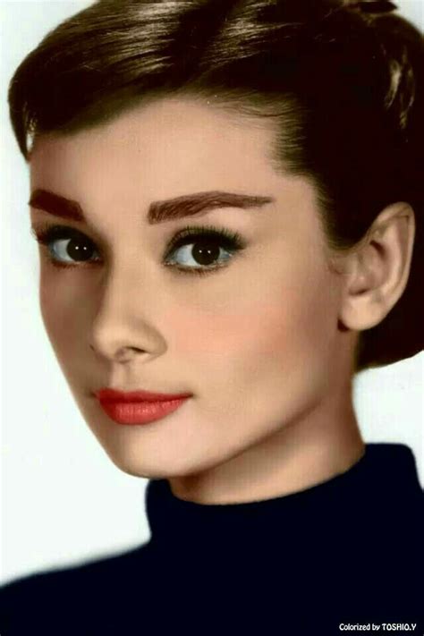 Audrey Hepburn Eye Makeup Style - Mugeek Vidalondon