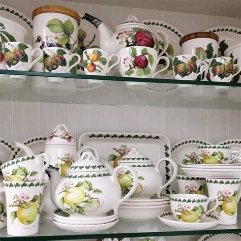 PORTMEIRION English Pottery | English pottery, Portmeirion, Portmeirion ...