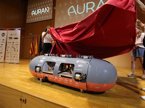 Students from the University of Valencia introduce Auran, their first levitating vehicle.