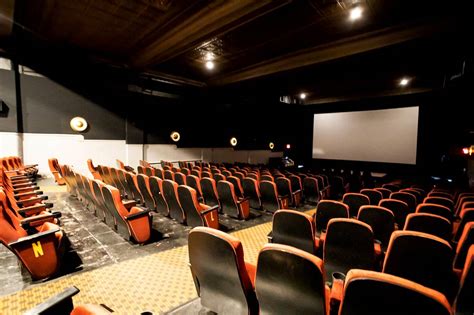 108-year-old Toronto movie theatre proves that big box chains aren't ...