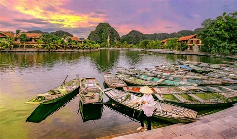 Trang An & Bai Dinh Pagoda from Hanoi | Swallow Travel