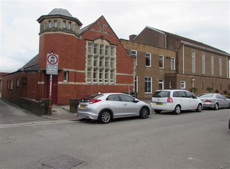 St Andrews Methodist church and hall,... © Jaggery cc-by-sa/2.0 ...